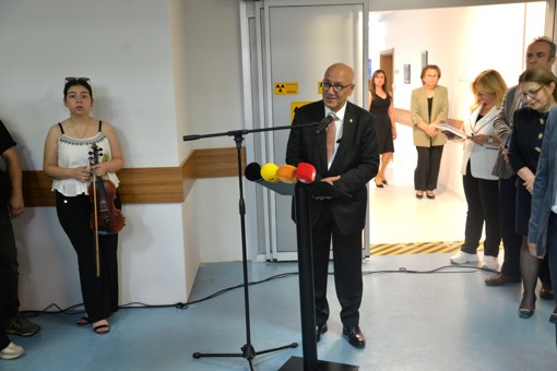 ! ?? 