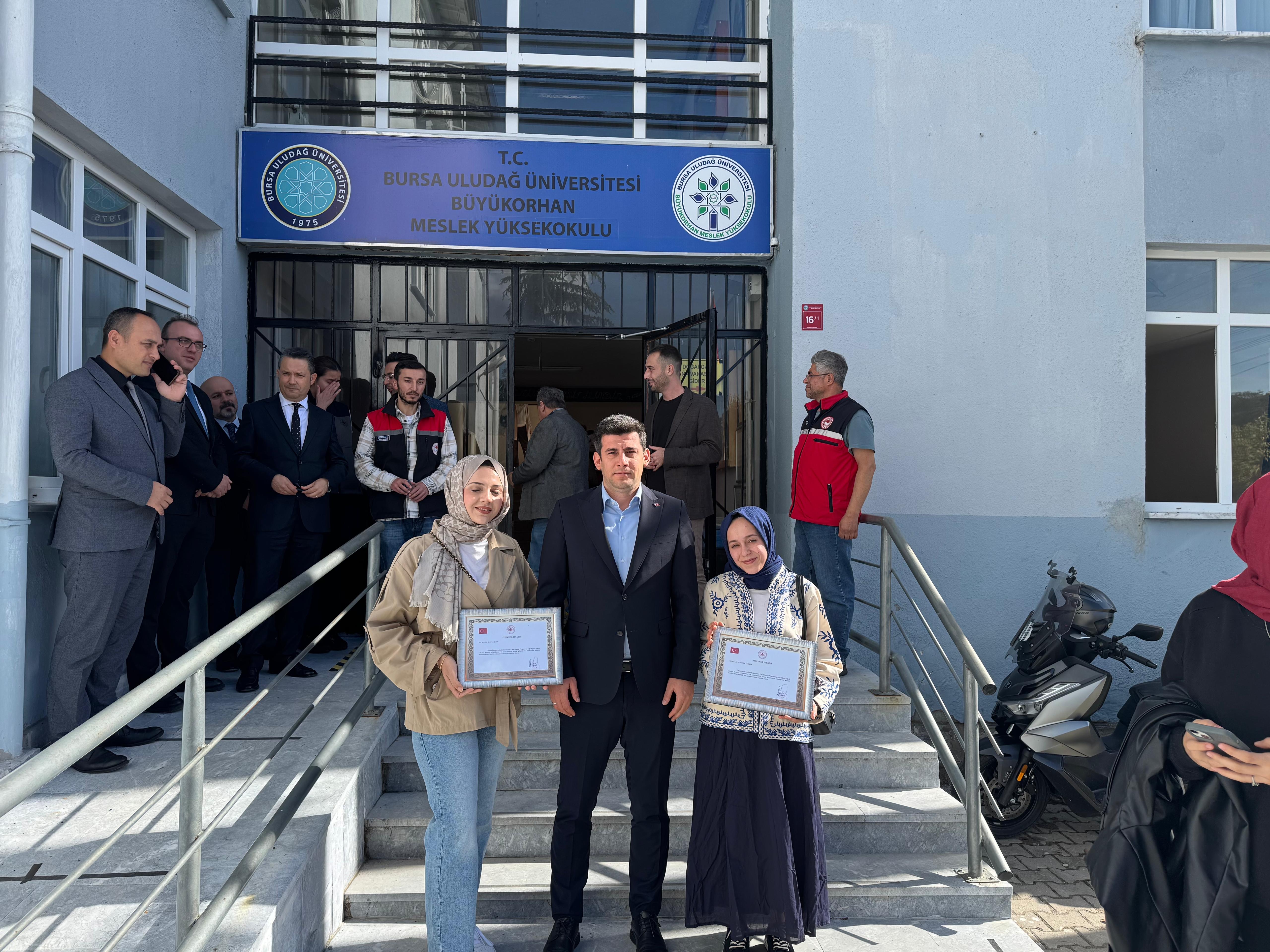 Çocuk Gelişimi Programı Öğrencilerimize Kaymakamlıktan Teşekkür Belgesi