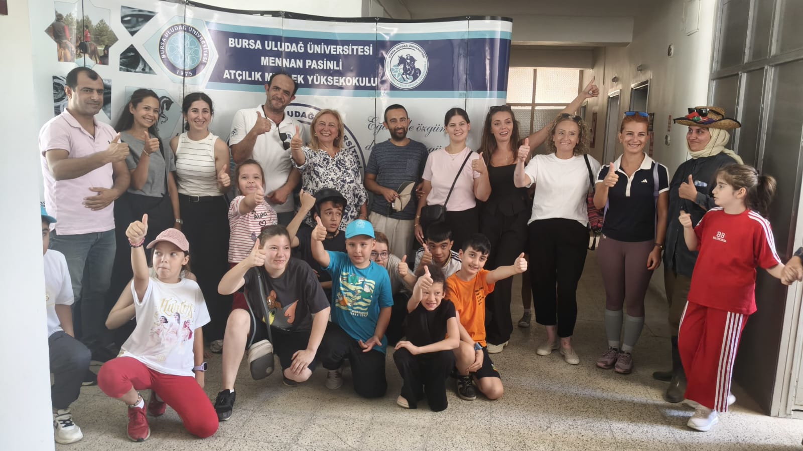 MENNAN PASİNLİ ATÇILIK MYO "DÖRTNAL İKİ YÜREK, GÜÇ BİRLİĞİ İLE ENGELSİZ GELECEK"