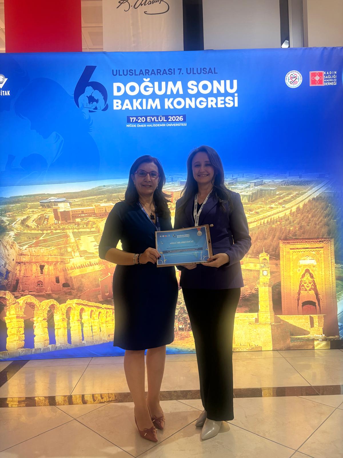 Sağlık Hizmetleri MYO Öğr.Gör.Meryem ÜNÜLÜ hocamızın Sözlü Bildiri Başarısı