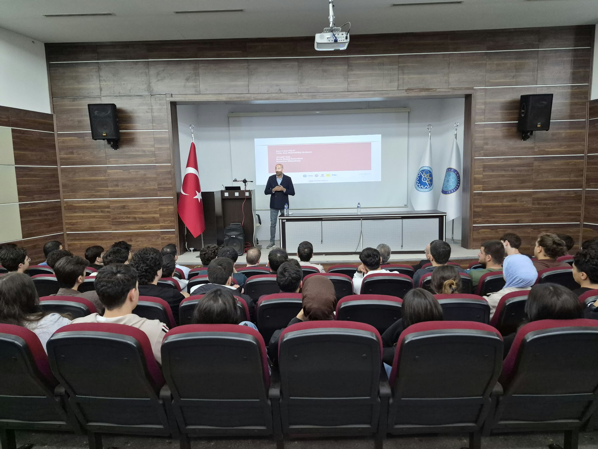 Bursa Uludağ Üniversitesi Mühendislik Fakültesi Otomotiv Mühendisliği Bölümü Açılış Dersini Gerçekleştirdi