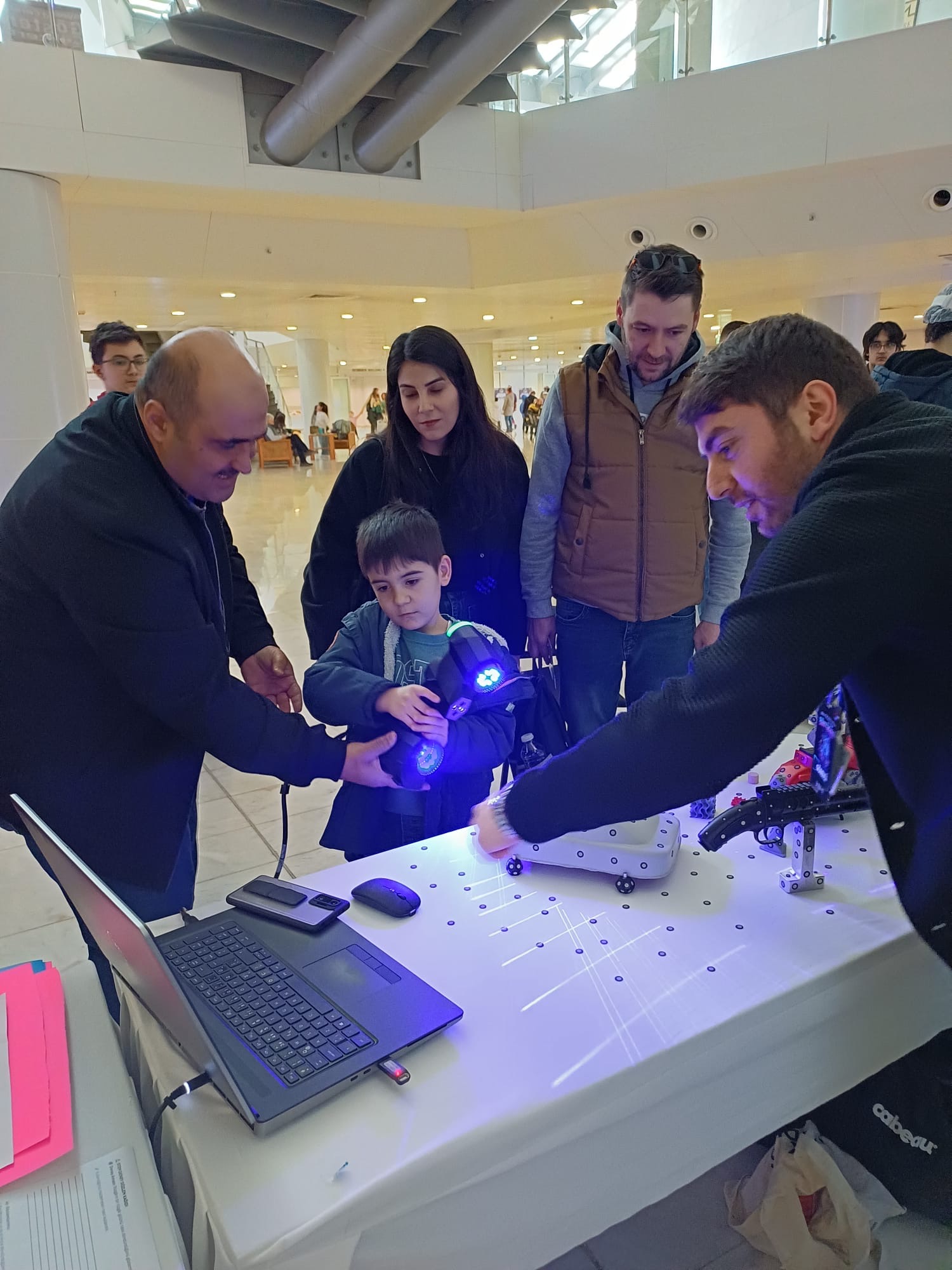 3fa30e2f-27b7-4bdd-990f-cc61c015c3a3! ?? 