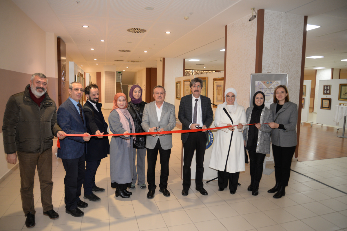 Geleneksel Türk Sanatları öğrencilerinin eserleri sergileniyor