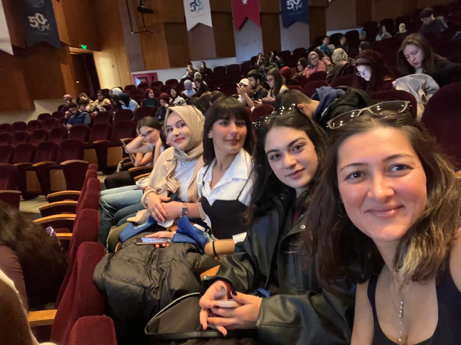 e2ead8b4-336b-43de-98fb-d8c7abc956ca! ?? 