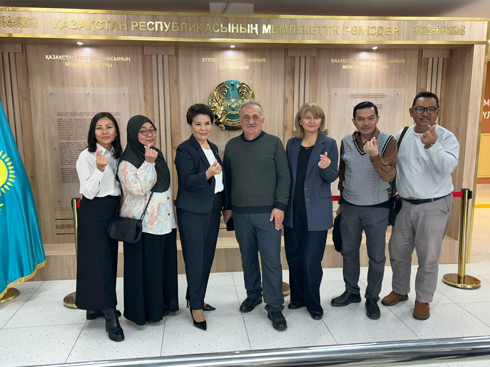 20251030140505728kazakistankapak! ?? 