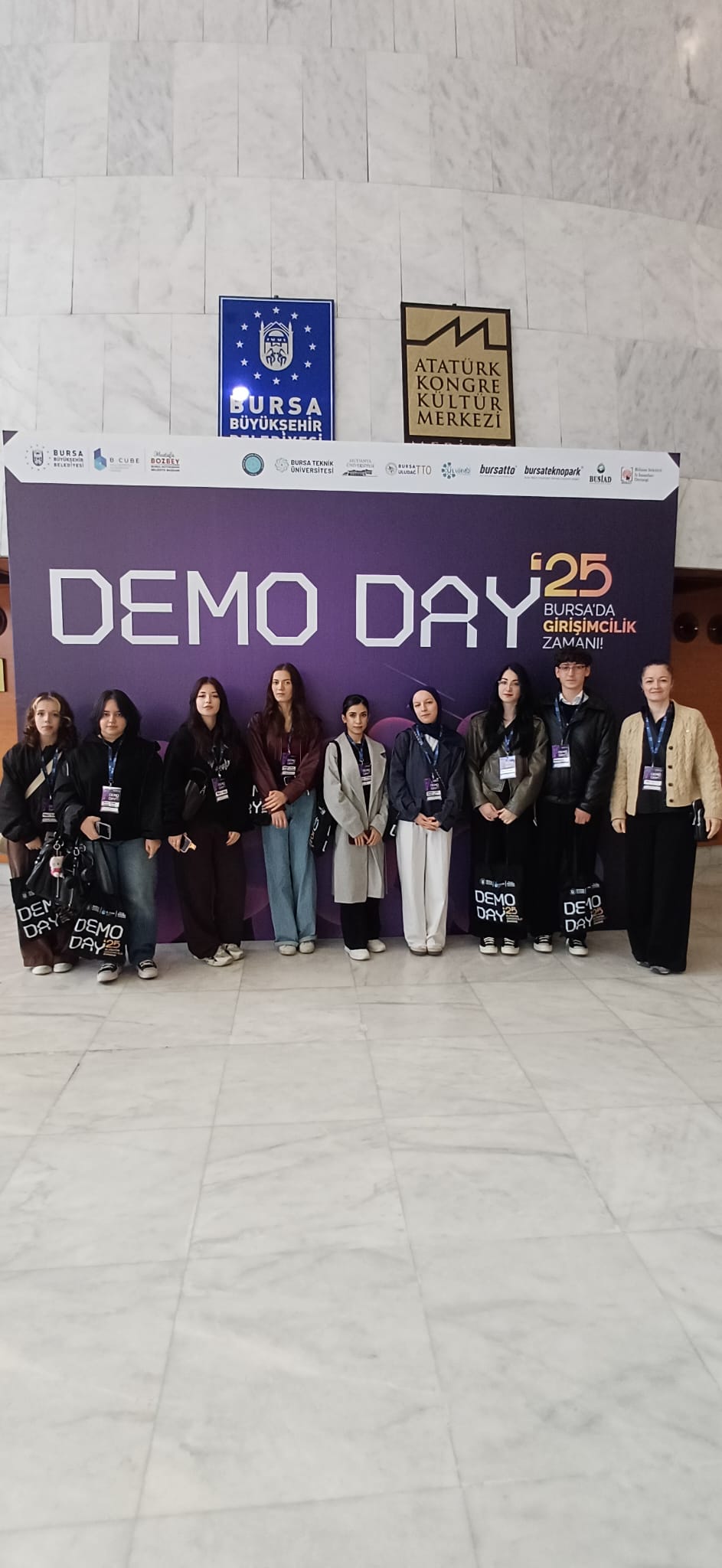 WhatsApp Image 2025-11-18 at 18.24.29! ?? 