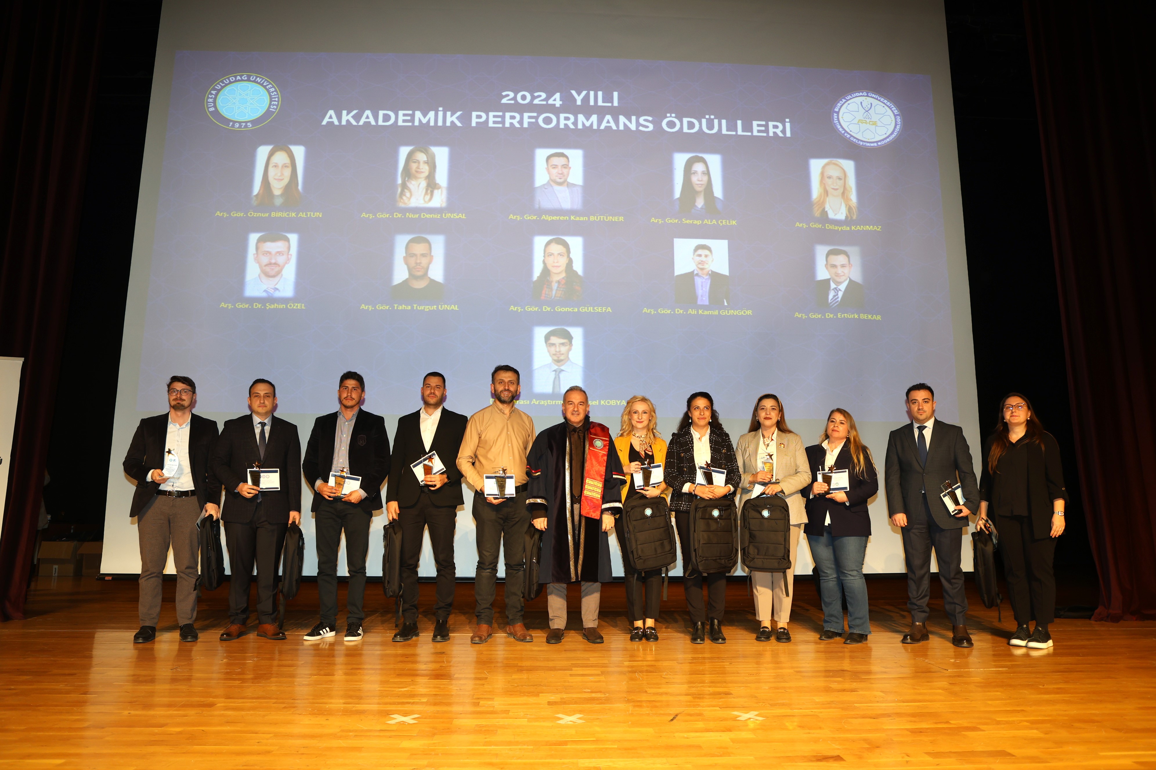 202511201146564137! ?? 