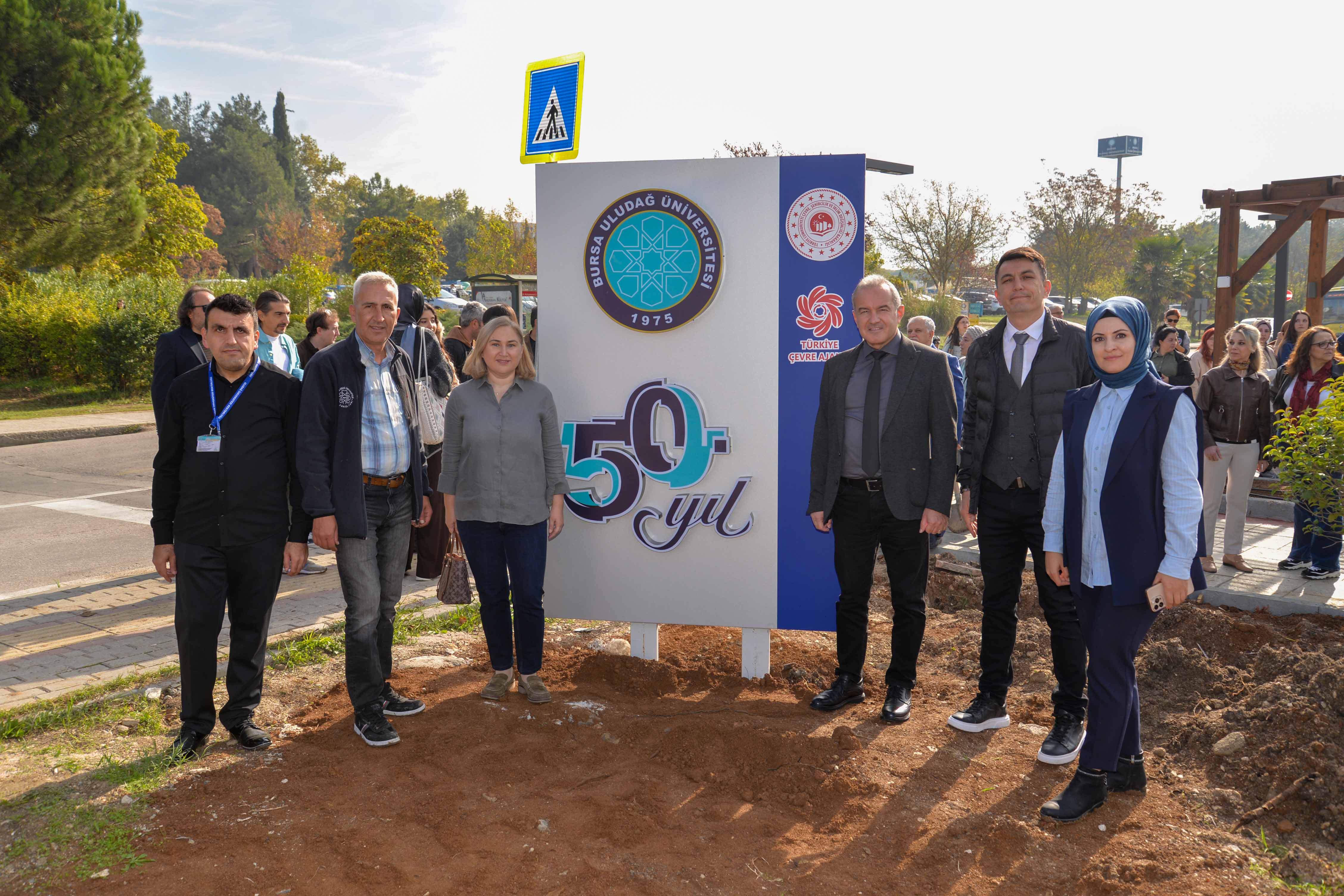 20251022104655623DSC_0205! ?? 