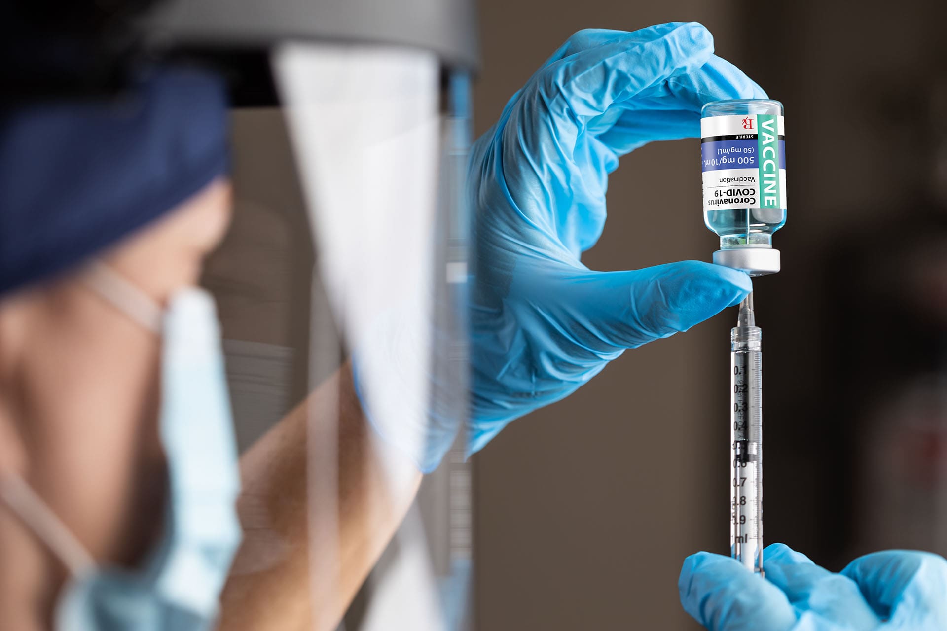 Oturum Başkanları Nihat Sapan, Dane Ediger, Yakup Canıtez