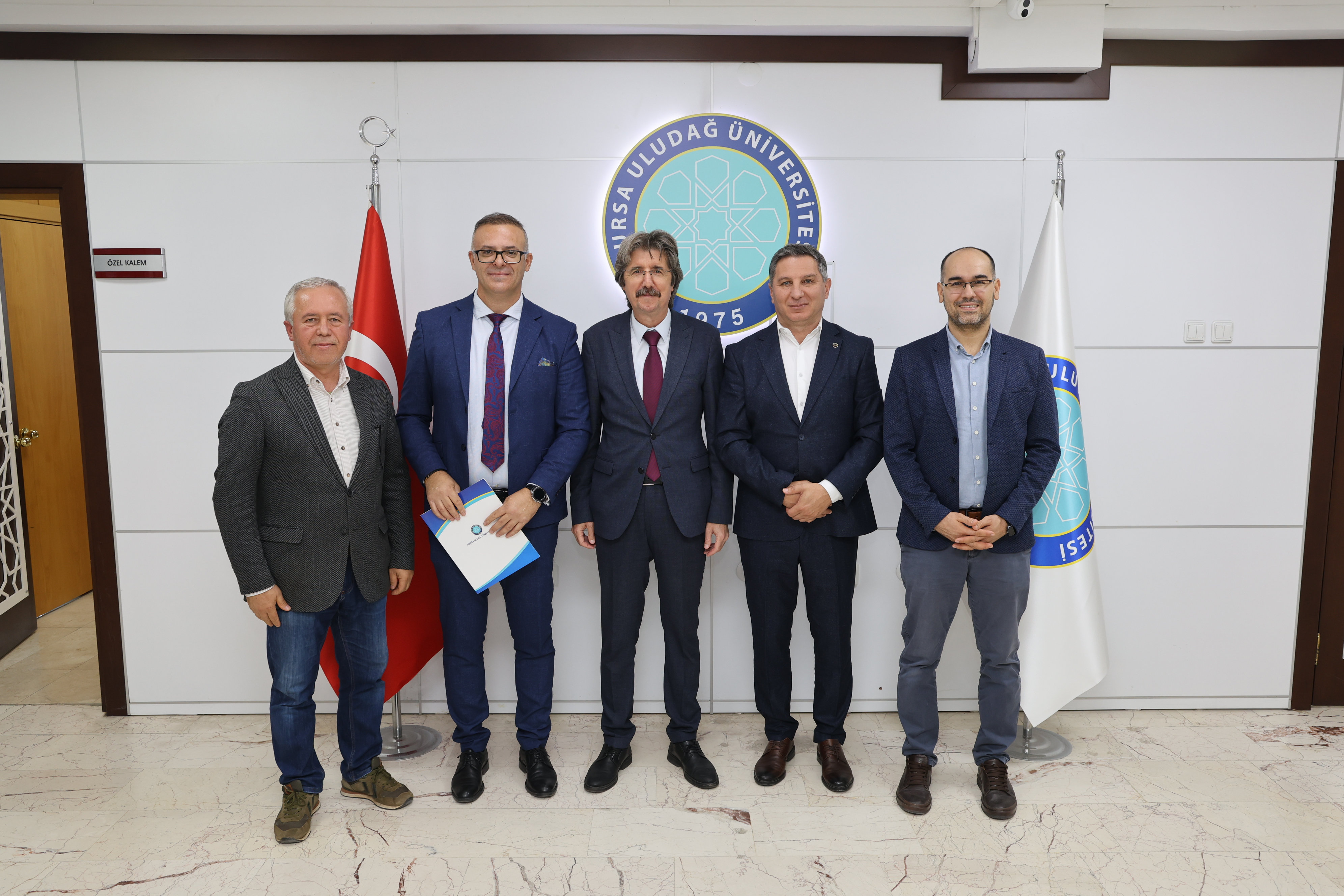 20251016125050619BUU_9884! ?? 