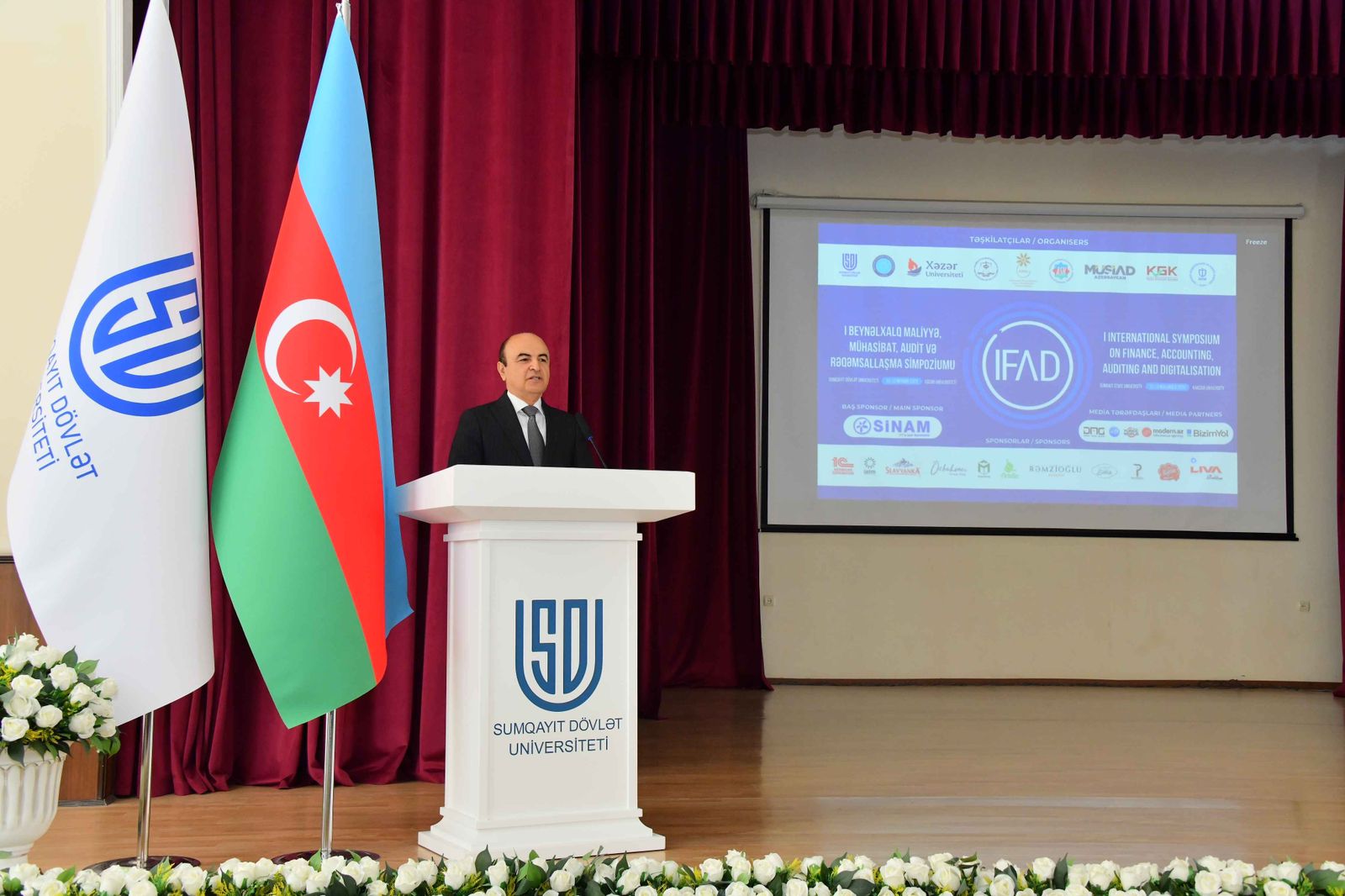 2025112010075139712.11.2025(7)! ?? 