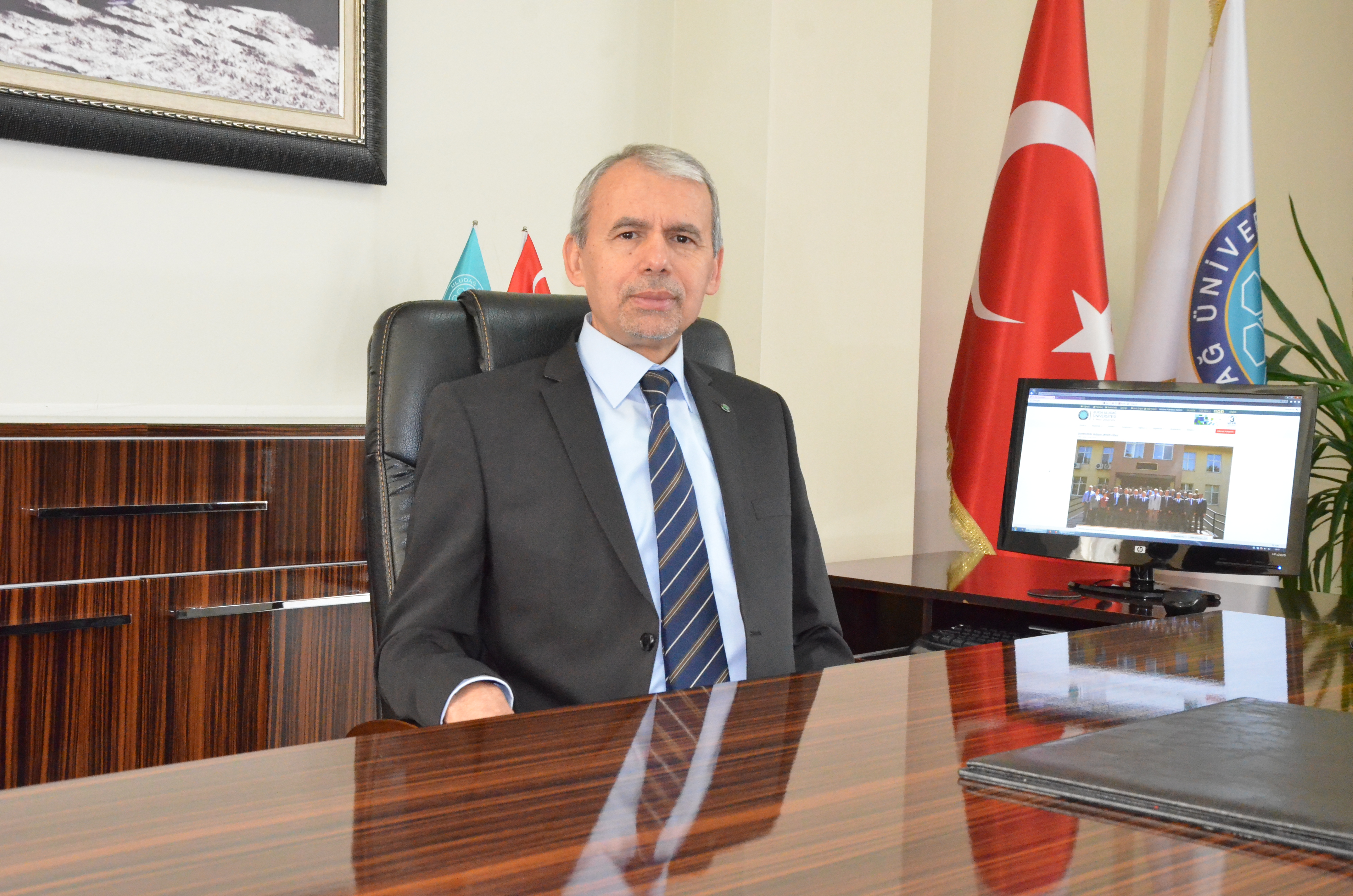 Prof.Dr.İlhan TURGUT